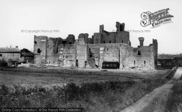 Photo of Middleham, The Castle c.1960