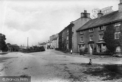 The Village 1911, Middleham