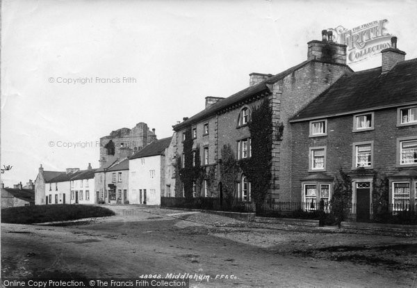 Photo of Middleham, Village 1902