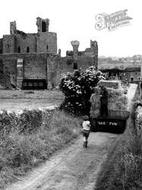 Wait For Me c.1960, Middleham