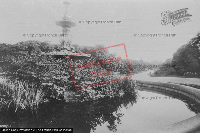 Photo of Middlesbrough, The Park, Fountain 1913