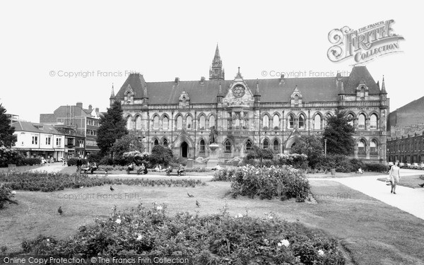 Photo of Middlesbrough, Town Hall And Gardens c.1965