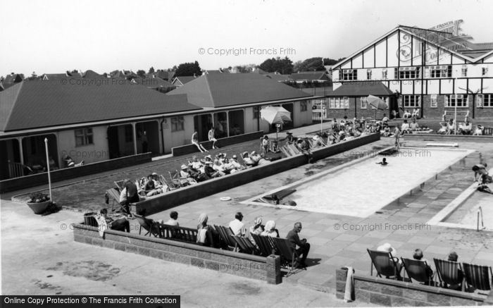 Photo of Middleton On Sea, Southdean Holiday Centre Chalets c.1965
