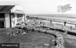 Southdean Holiday Centre, Paddling Pool c.1965, Middleton-on-Sea