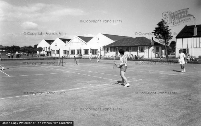 Photo of Middleton On Sea, Southdean Holiday Centre Tennis Courts c.1960
