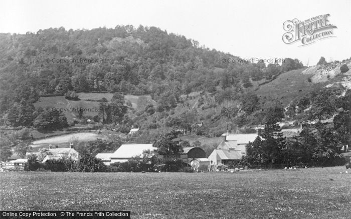 Photo of Middletown, The Village c.1940