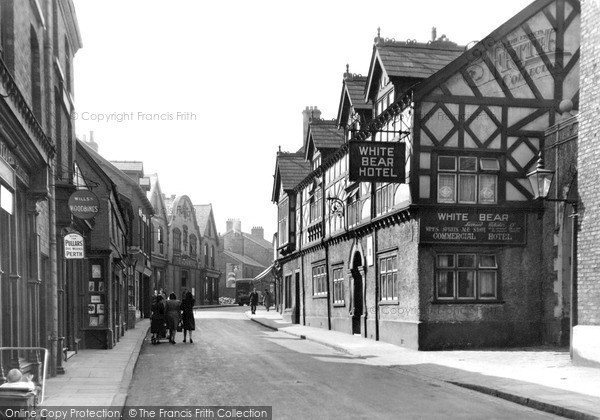 Photo of Middlewich, White Bear Hotel c.1950