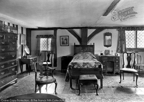 Photo of Midhurst, Antique Shop Bedroom 1921