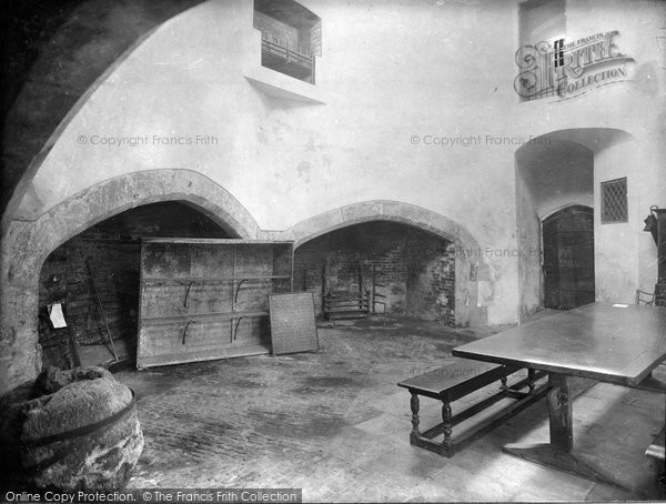 Photo of Midhurst, Cowdray Castle Ruins, The Kitchen 1938