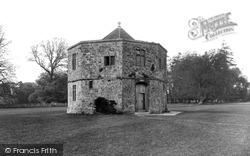 Cowdray Castle, The Round House 1931, Midhurst
