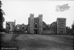 Cowdray Ruins 1923, Midhurst