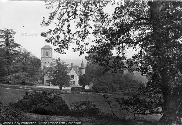 Photo of Midhurst, Cowdray Ruins And Bridge 1923