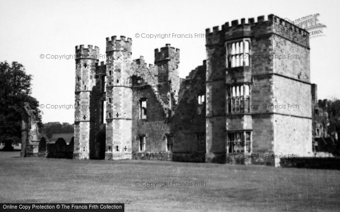 Photo of Midhurst, Cowdray Ruins c.1955