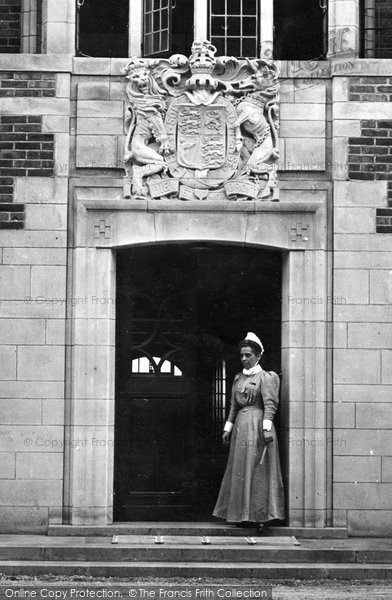 Photo of Midhurst, King Edward's Sanatorium, A Nurse 1906
