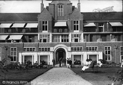 King Edward's Sanatorium, South Front Entrance 1907, Midhurst