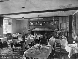 Spread Eagle Hotel, Dining Hall 1921, Midhurst