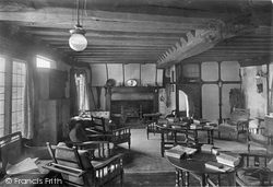 Spread Eagle Hotel, The Lounge 1921, Midhurst