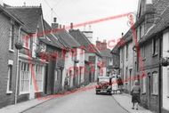 Wool Lane c.1960, Midhurst