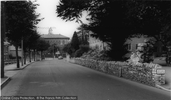 Photo of Midsomer Norton, High Street c.1965
