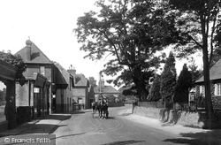 Church Road 1918, Milford