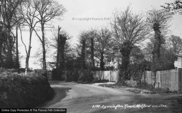 Photo of Milford On Sea, Lymington Road c.1935