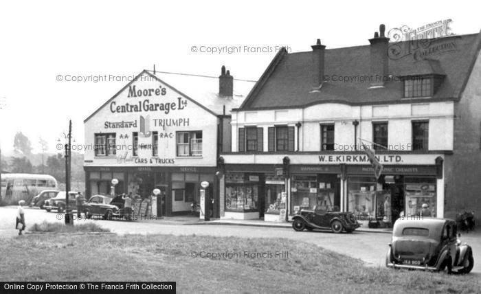 Photo of Milford On Sea, Moore's Central Garage c.1955