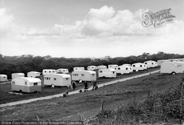 Photo of Milford On Sea, Sea Breeze Caravan Park c.1955