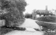 Oxted Green 1906, Milford