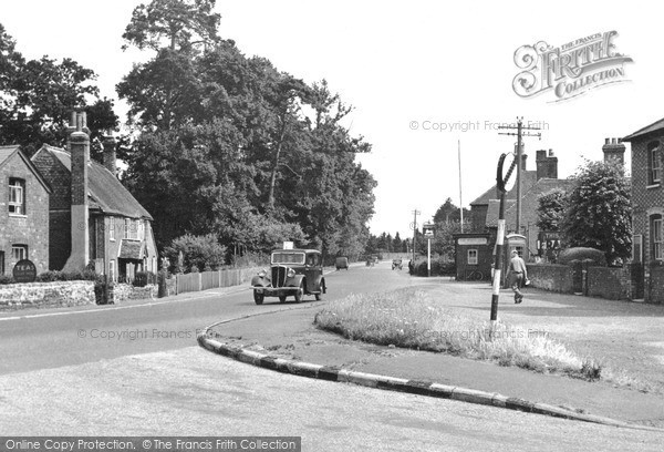 Photo of Milford, Portsmouth Road c1955