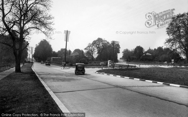 Photo of Milford, The Roundabout 1935