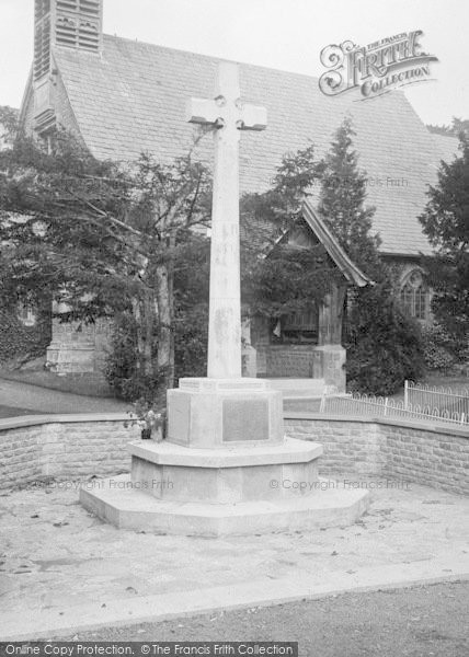 Photo of Milford, War Memorial 1921