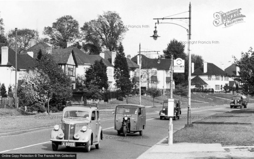 Mill Hill, Cars in Watford Way c1955