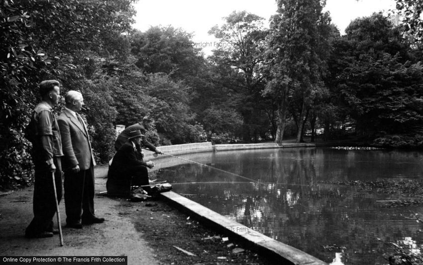 Mill Hill, Moat Mount c1960