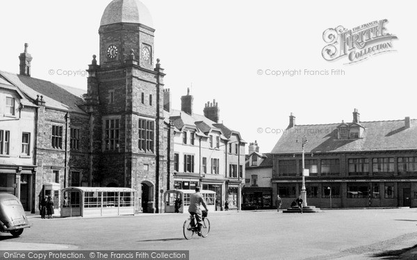 Photo of Millom, Market Square c.1950