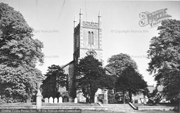 Photo of Milnthorpe, St Thomas' Church c.1955