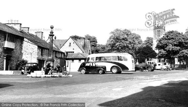 Photo of Milnthorpe, The Square c.1950