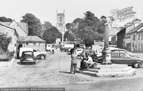Photo of Milnthorpe, The Square c.1955