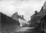 The Village 1906, Milton Abbot