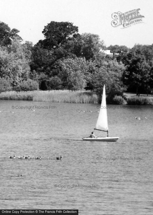 Photo of Milton Keynes, Caldecotte Lake 2005
