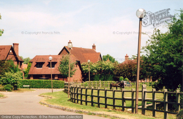 Photo of Milton Keynes, City Houses At Loughton 2005