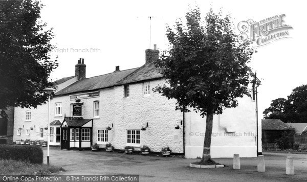 Photo of Milton Malsor, The Grey Hound c.1965