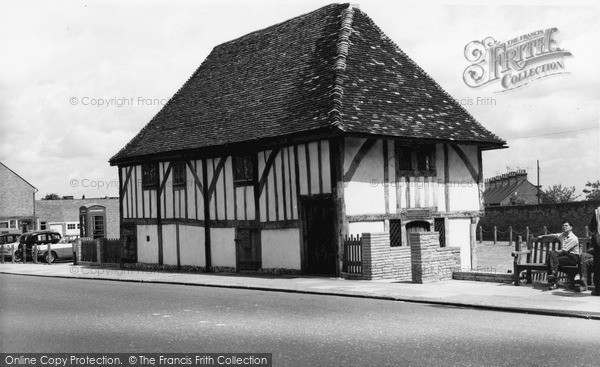 Photo of Milton Regis, Old Court House c.1960