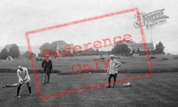 Golf Links, 3rd Hole 1910, Minchinhampton