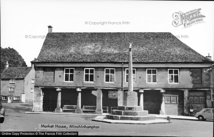 Photo of Minchinhampton, Market House c.1960