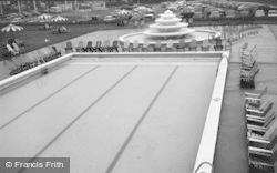 Butlins, The Swimming Pool 1963, Minehead