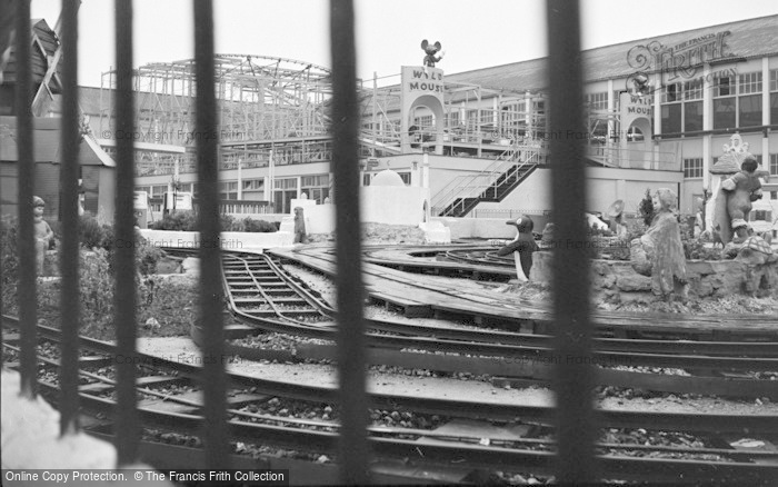 Photo of Minehead, Butlins, Wild Mouse 1963