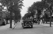 Car, The Avenue  1923, Minehead