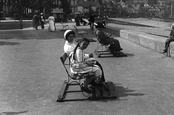 Mother And Daughter 1912, Minehead