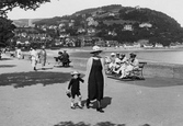 Mother And Son 1923, Minehead