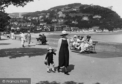 Mother And Son 1923, Minehead